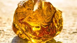 Bursztyn i jego właściwości zdrowotne. Jak zrobić nalewkę z bursztynu?