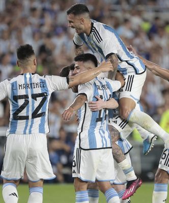 Argentyna nie zepsuła święta, ale trzymała w napięciu