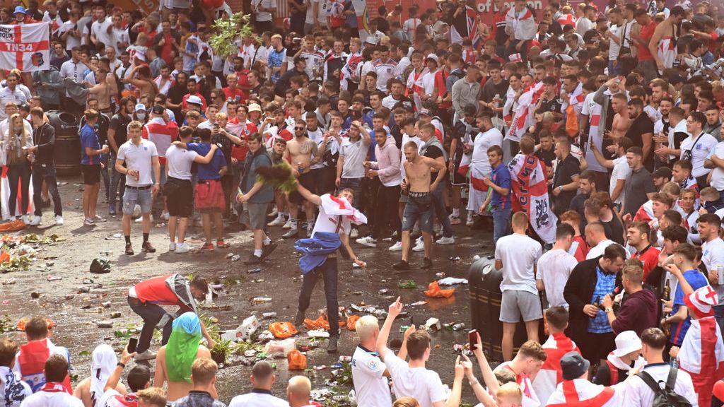 Zdjęcie okładkowe artykułu: Getty Images / Dave J Hogan / Na zdjęciu: angielscy kibice