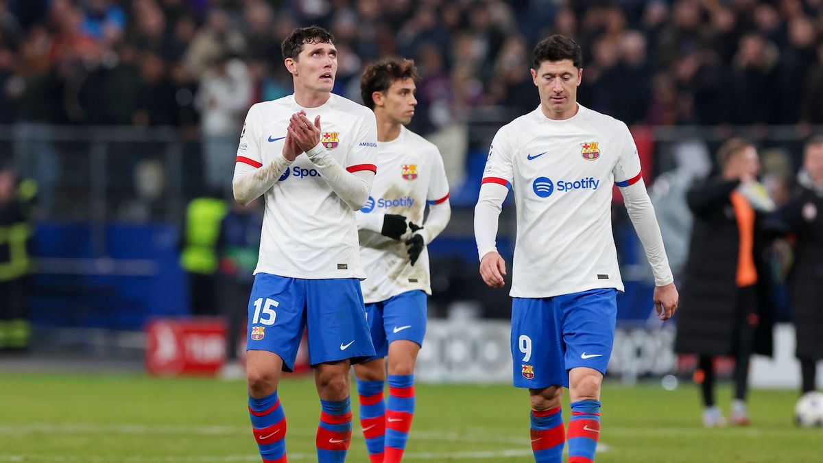 Zdjęcie okładkowe artykułu: Getty Images / Marco Steinbrenner/DeFodi Images / Na zdjęciu: piłkarze FC Barcelony
