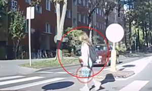 Piesza na pasach i auto. Szokujące nagranie krąży w sieci. "Masakra"