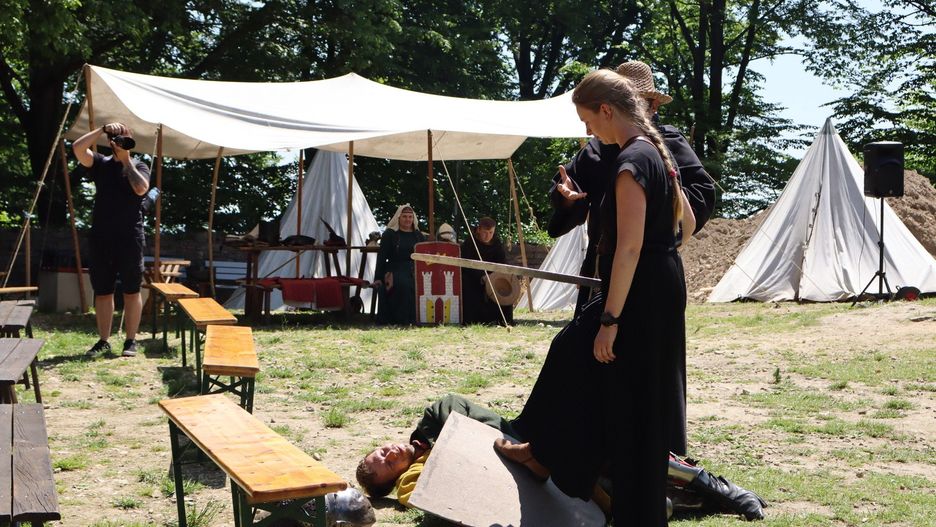 Rycerze na Zamku Lipowiec w Babicach. Średniowieczne bitwy i historyczne odkrycia