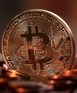 Bitcoin traci na wartości. Wszystko przez decyzję Elona Muska ws. Tesli