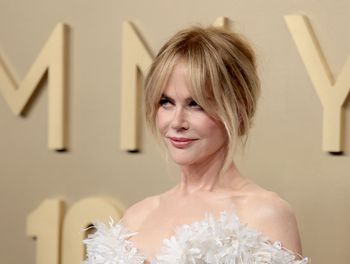 Kidman zdjęła perukę. Tak wyglądają jej naturalne włosy
