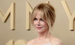 Kidman zdjęła perukę. Tak wyglądają jej naturalne włosy