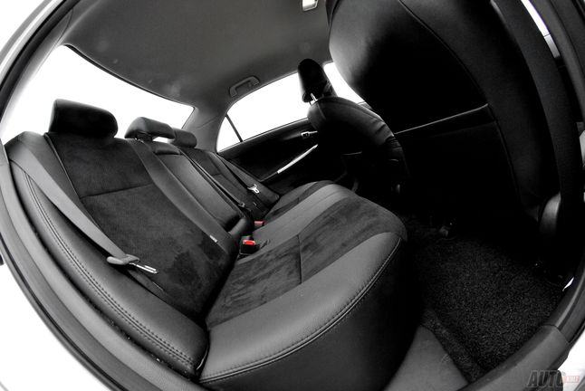 Toyota Corolla 2,0 D4D Prestige - test Autokult
