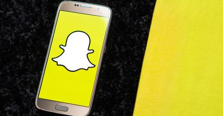 Filtry Snapchata udostępnione na komputerach. Przywdziej psie uszy i prowadź wideorozmowę