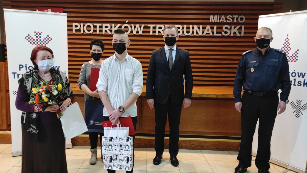 17-latek został nagrodzony