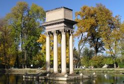 Kandydat na prezydenta zrzeknie się poborów