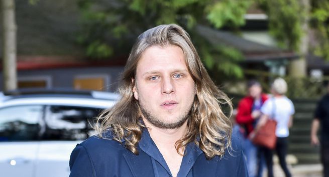 Piotr Woźniak-Starak miał wypadek na jeziorze, trwają jego poszukiwania