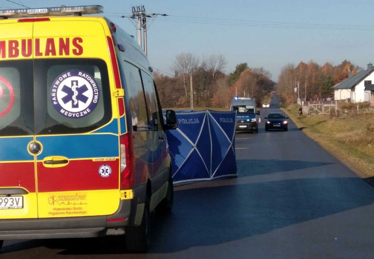 Tragiczny wypadek na Podkarpaciu. Auto nadjechało z tyłu