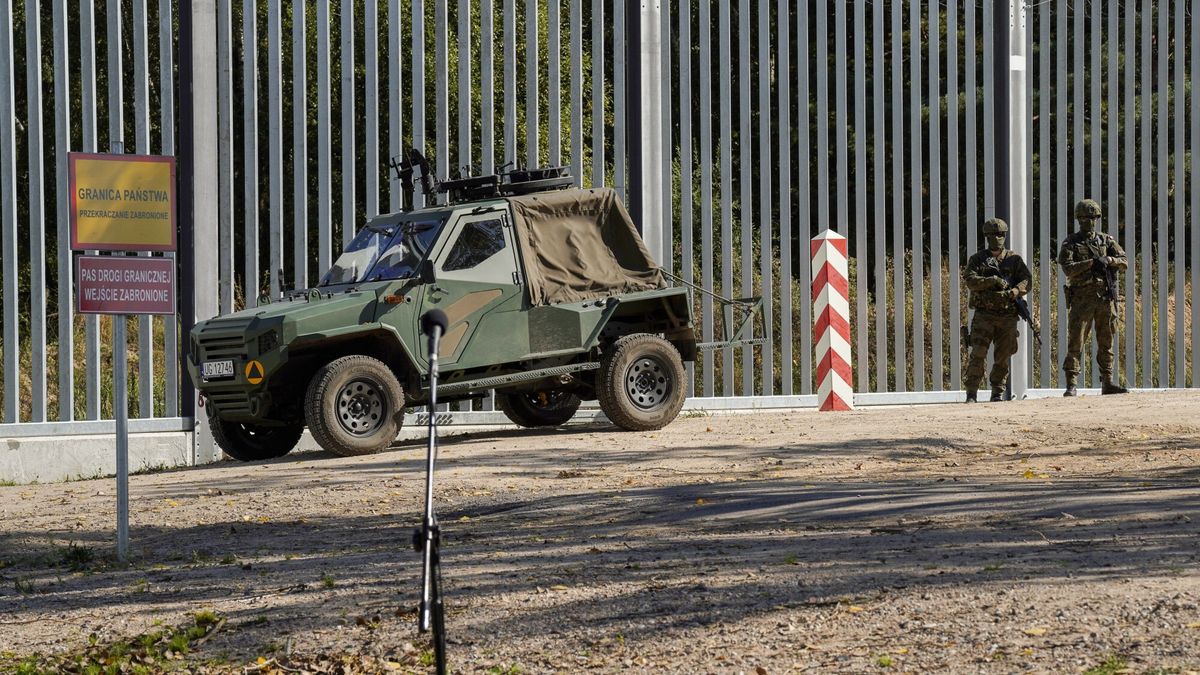 Posiedzenie Komitetu ds. Bezpiecze?stwa w Krynkach
20.09.2023 Krynki Oswiadczenie po posiedzeniu Komitetu Rady Ministrow do spraw Bezpieczenstwa Narodowego i Spraw Obronnych
fot. Marcin Pawlukiewicz/REPORTER
Marcin Pawlukiewicz/REPORTER