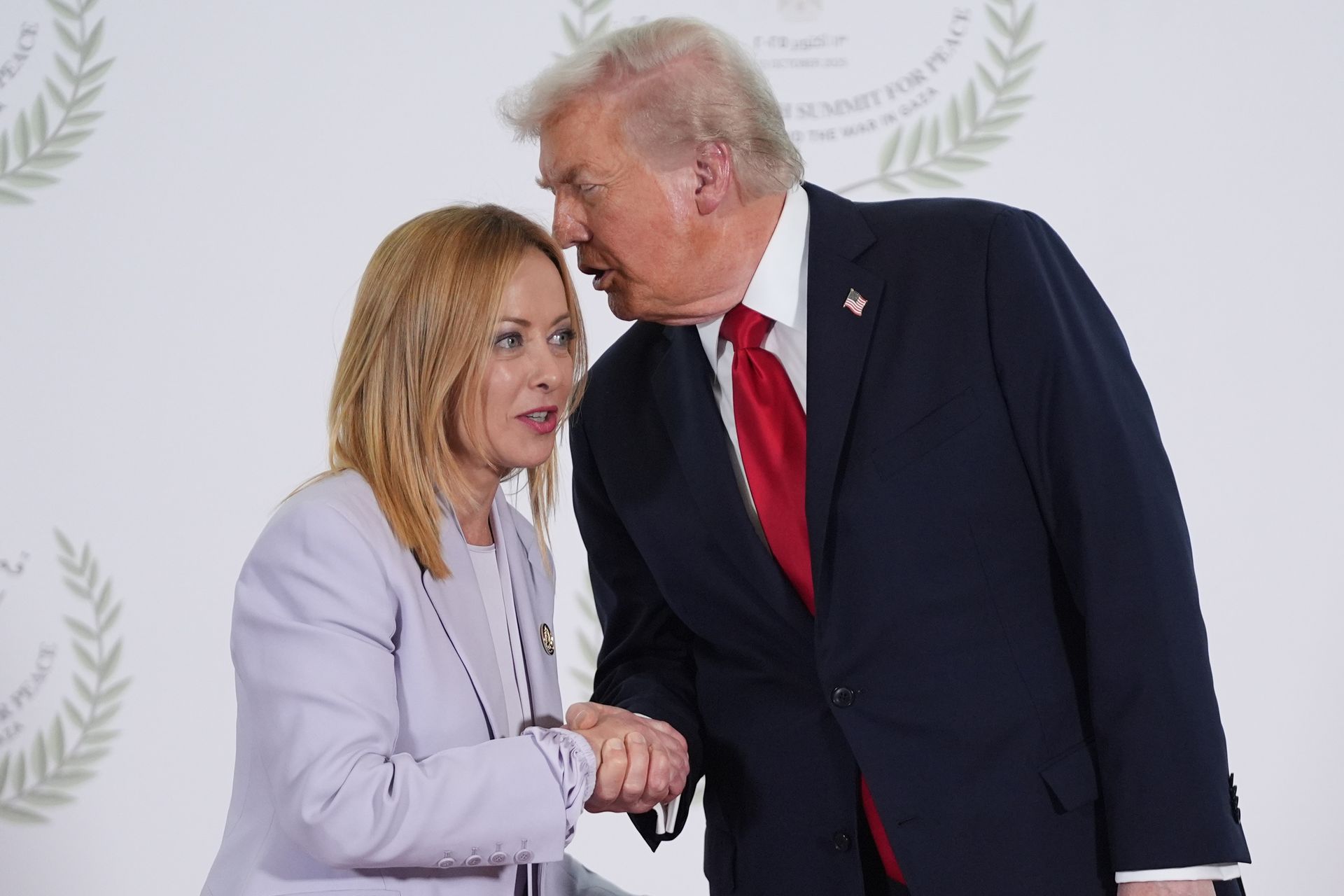 Trump upokorzył Meloni? "Zniewaga dla Włoch"