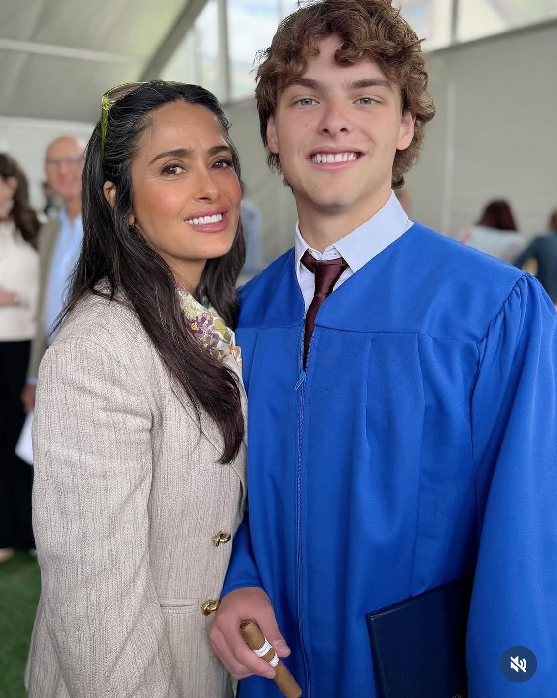  Salma Hayek i Augustin