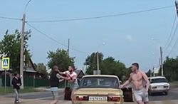 #dziejesiewmoto [377]: z bejsbolami na pieszego, szybki motocyklista i specyficzne tankowanie