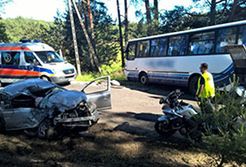 #dziejesiewmoto [357]: czołówka z powodu brawury, płonący traktor i szybkie stłuczki