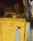 #dziejesiewmoto [97]: rozbił TIR-a z farbą, wypadek z baranem i wirtualny drift