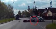 #dziejesiewmoto [332]: wypadki motocyklistów i niespodziewany atak na samochód