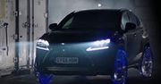 Lexus NX z kołami i oponami z... lodu