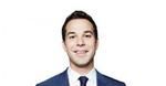 Skylar Astin tłumaczem koszykarza NBA
