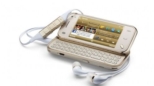 Nokia N97 mini Gold Edition, czyli co zrobić, gdy nie ma pomysłów na nowe telefony... 1