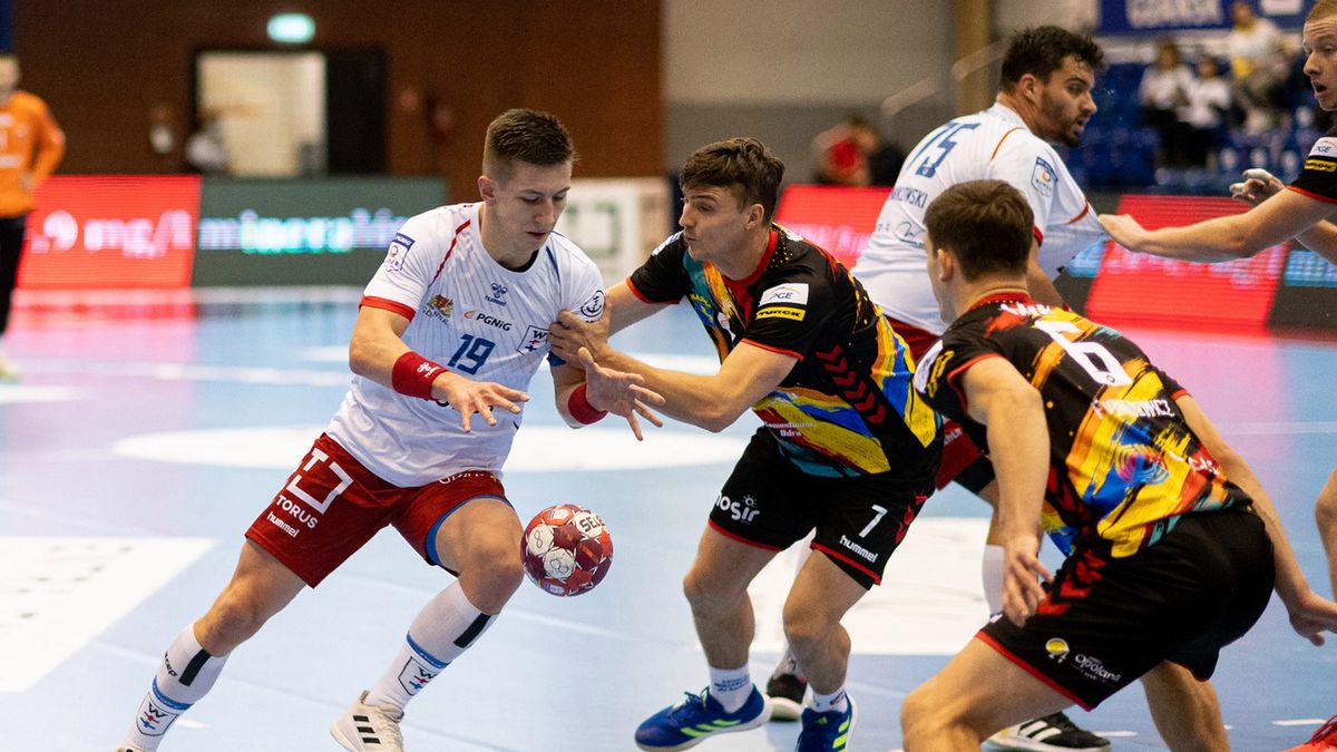 Materiały prasowe / PGNiG Superliga / Na zdjęciu: Mateusz Kosmala