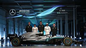 Mercedes W09 pokonał pierwsze kilometry na torze (galeria)