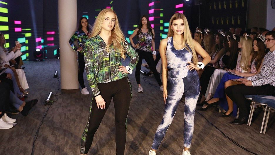 Marta Ciesielska (nr 3) z Grudziądza została Miss Województwa Kujawsko-Pomorskiego 2025. 