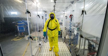 Ebola w Afryce. Świat nie jest zabezpieczony przed rozprzestrzenianiem się eboli