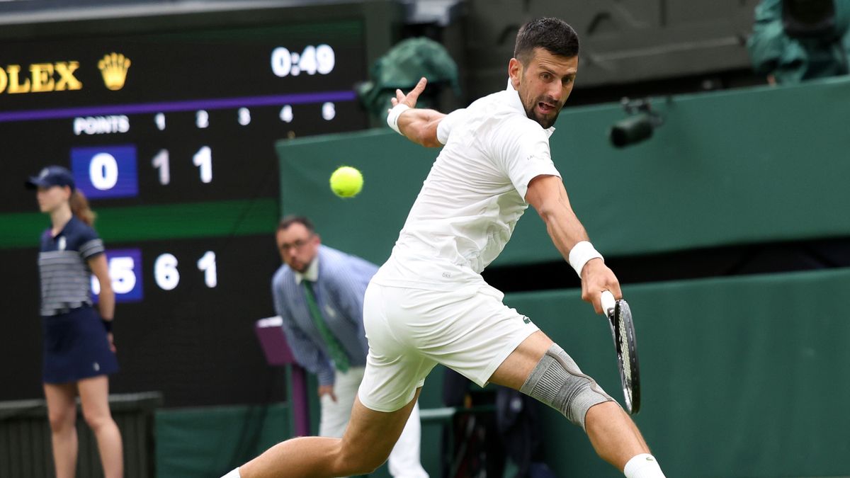 PAP/EPA / Neil Hall / Na zdjęciu: Novak Djoković