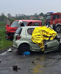 Tragiczny wypadek na Dolnym Śląsku. Nie żyje kobieta, ranne dzieci