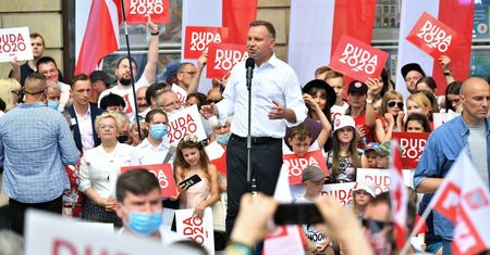 Wybory 2020. Maturzystka stanie przed sądem. Obraziła prezydenta
