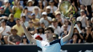 Węgier znów sprawił sensację. Udany początek najwyżej rozstawionego