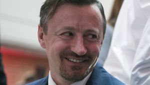 Już jest emerytem. Taki dostaje przelew co miesiąc