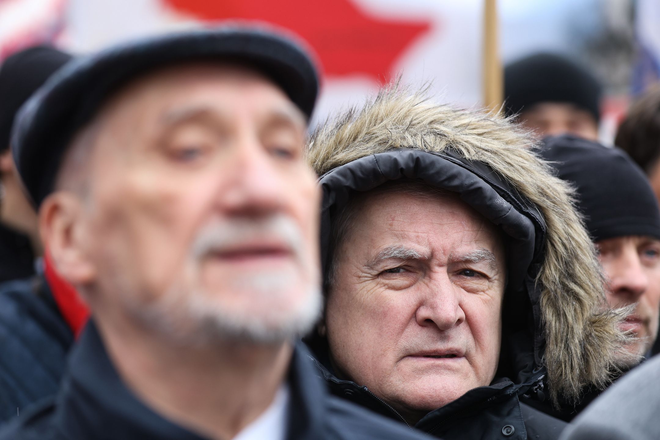 Piotr Gliński na marszu papieskim w Warszawie