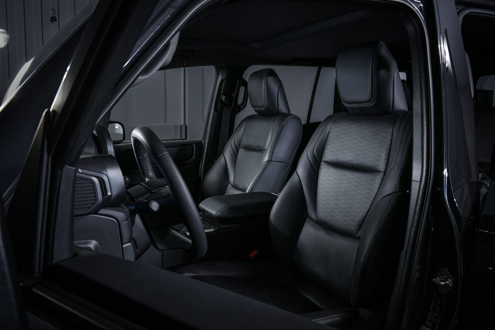 Toyota Land Cruiser 250 Arctic Trucks