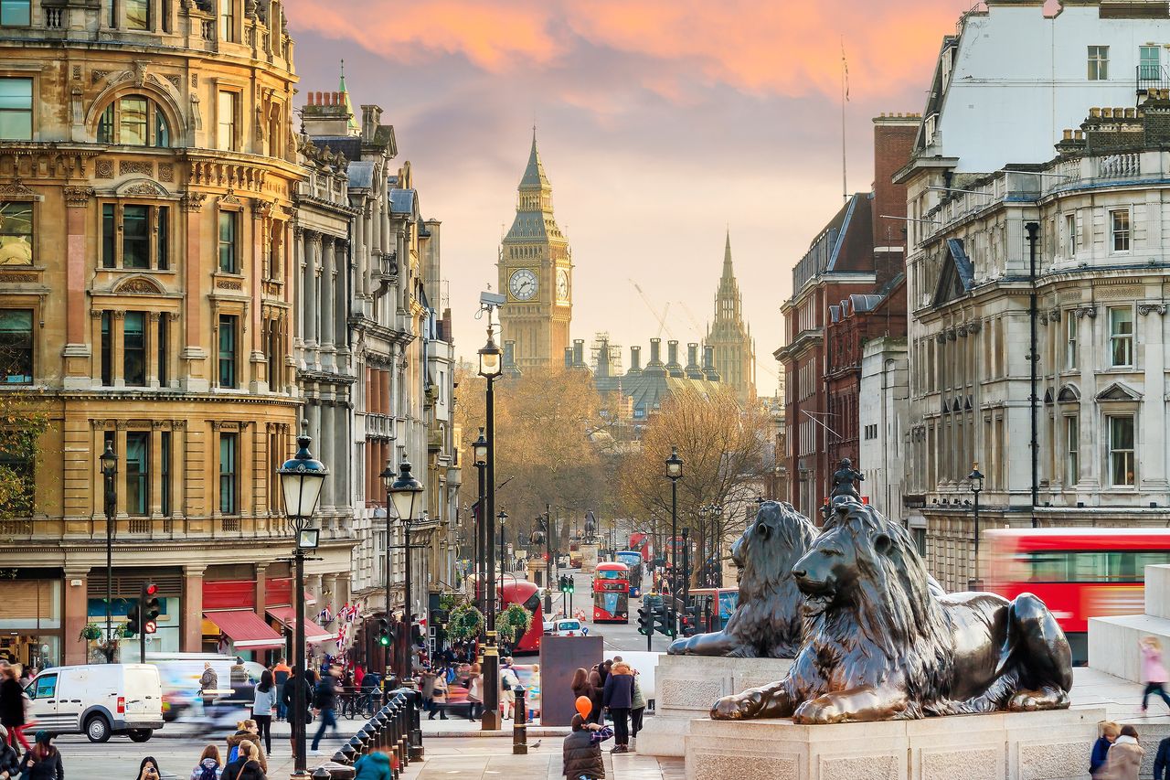 Britain eases tax rules to lure back fleeing millionaires