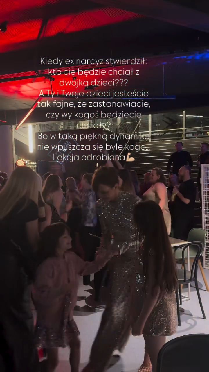 Anna Wendzikowska z córkami