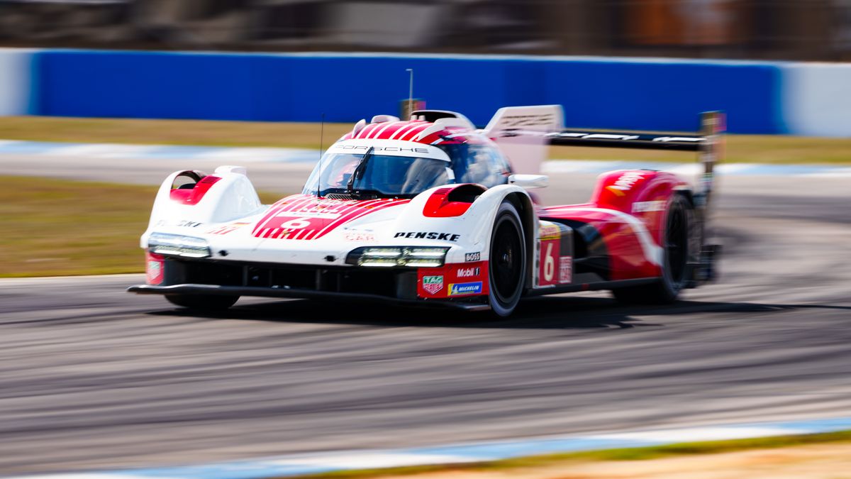 #6 PORSCHE PENSKE MOTORSPORT / Porsche 963