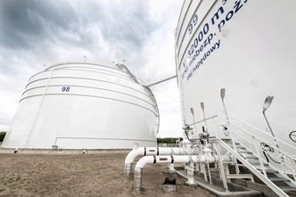 Strategiczna spółka rozbuduje infrastrukturę kolejową bazy paliw