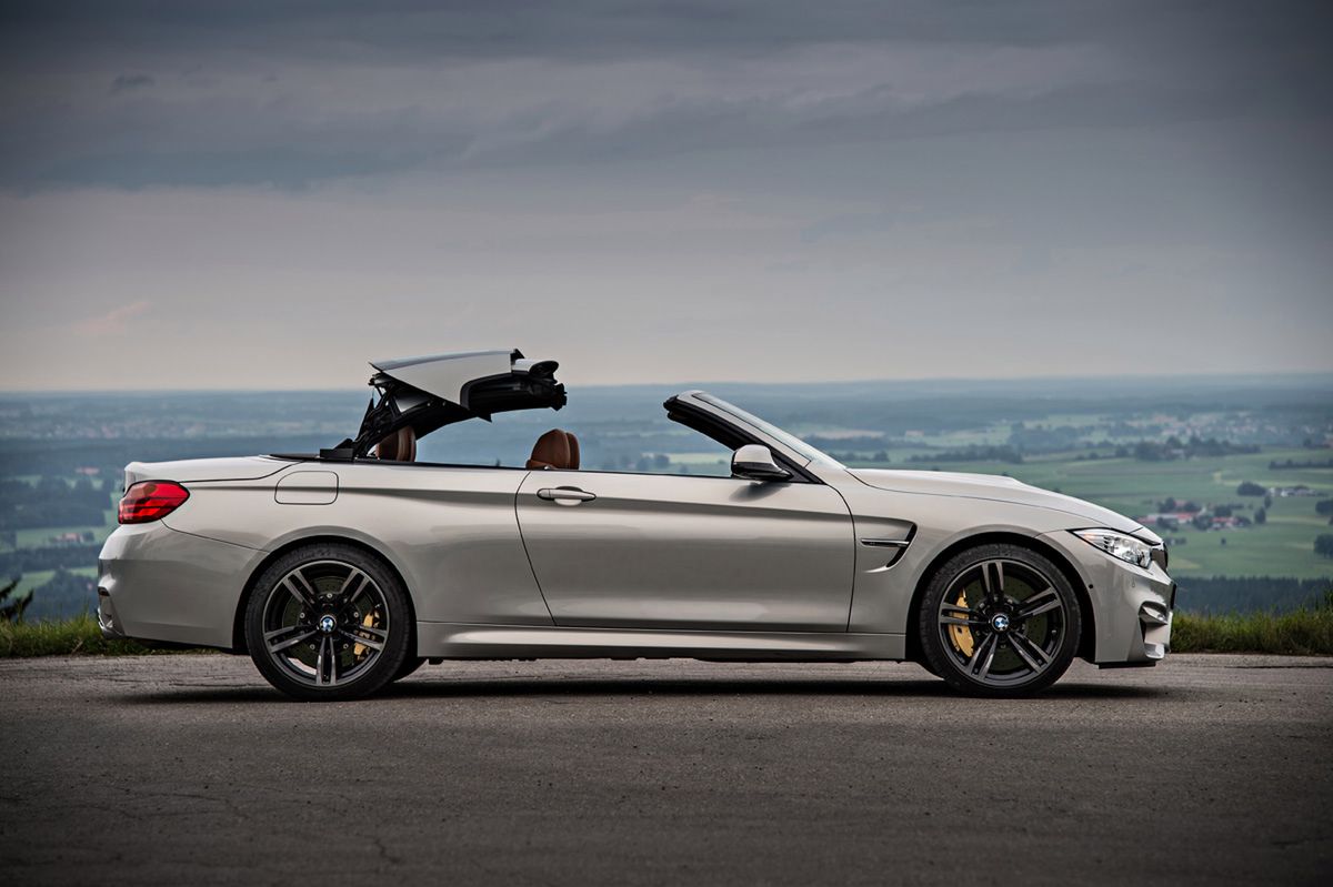 Ogromna galeria zdjęć z kabrioletem BMW M4 176