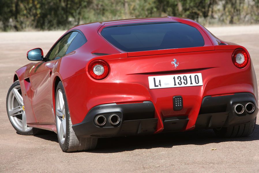 Ferrari F12berlinetta (fot. sportauto.de)