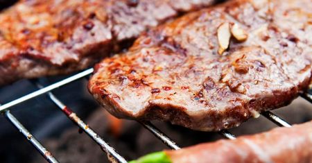 Grillowany mostek wołowy z zewnętrznej części bez kości (samo mięso)