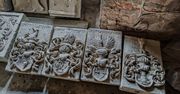 Renesansowy Dwór Czarne w Jeleniej Górze otwarty po kilkunastu latach. Zobacz tajemnicze wnętrza