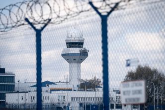 "Wakacji nie będzie"? PAŻP odpowiada kontrolerom ruchu lotniczego