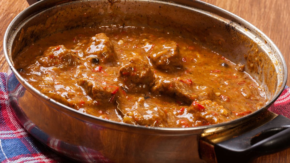 Do zagęszczenia gulaszu wykorzystaj składnik z kuchni wegańskiej