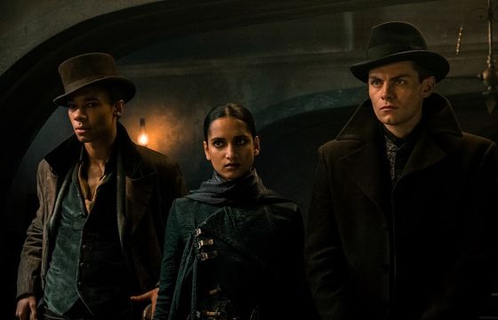 Netflix zamówił drugi sezon serialu "Cień i kość"