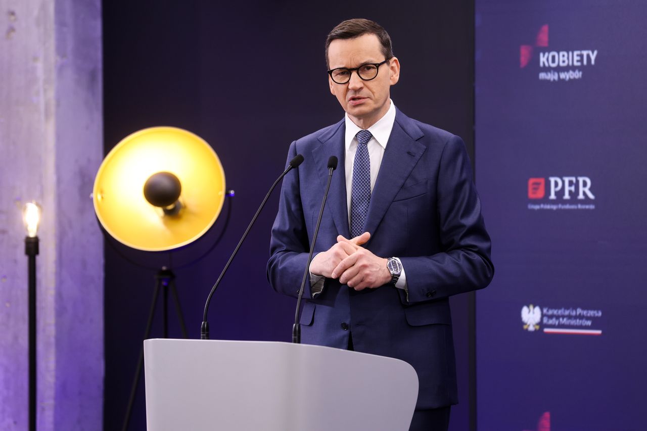 800 plus a wzrost inflacji. Premier odpowiada na zarzuty