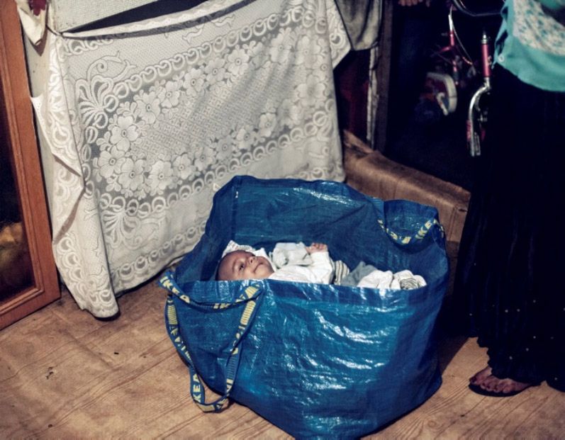 Stigma. Dokument fotograficzny Adama Lacha, który zmieni nasze nastawienie do Romów? [wywiad] 5