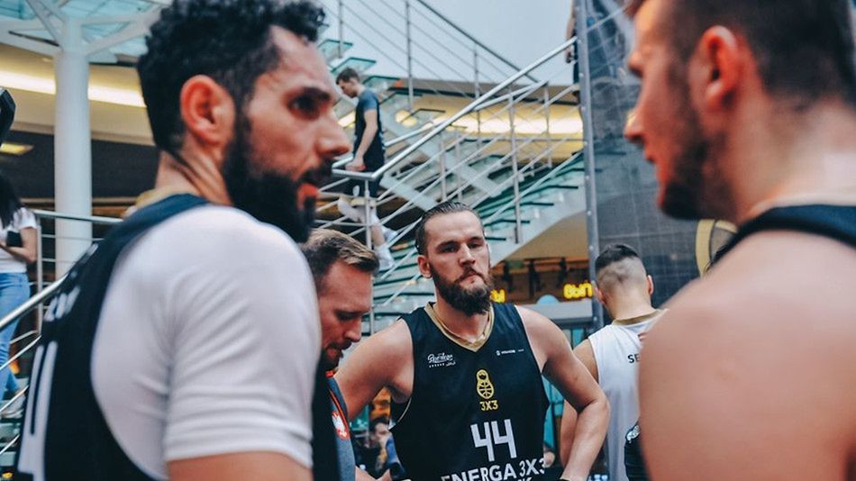 Materiały prasowe / Yulia Sharutina / United League Europe 3x3 / Na zdjęciu: Szymon Rduch